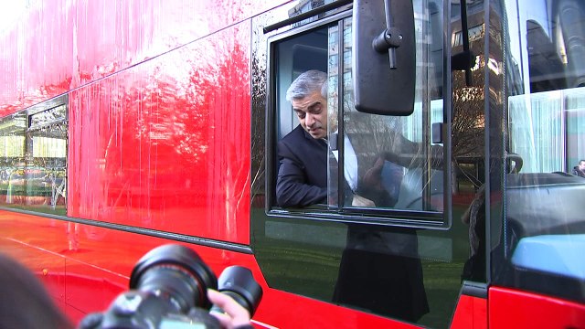 Sadiq Khan unveils zero-emission double decker bus