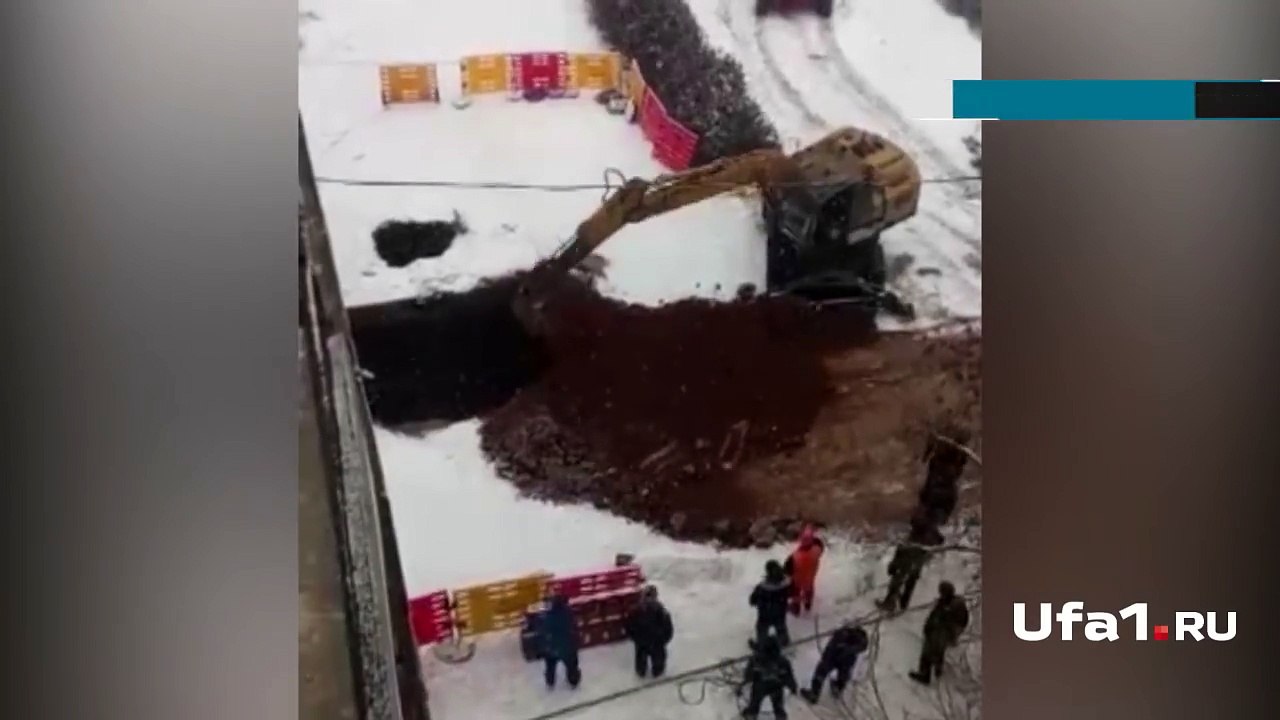 Lada Kalina провалилась в калюжу і зникла Ч. 2