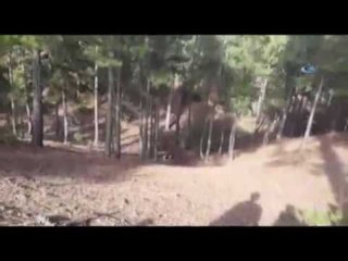 Sevgilisiyle Birlikte Eşini Uçurumdan Attılar