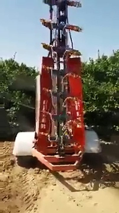 Giant spray machine for Crops (Agricultural purpose)