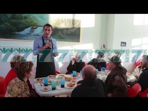 ERION VELIAJ INAUGURON MENSEN E TRETE SOCIALE - News, Lajme - Kanali 11