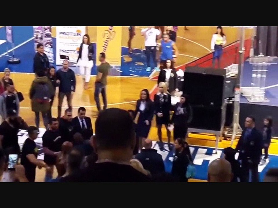 Greek bodybuilder slaps a ifbb judge -ROID RAGE-