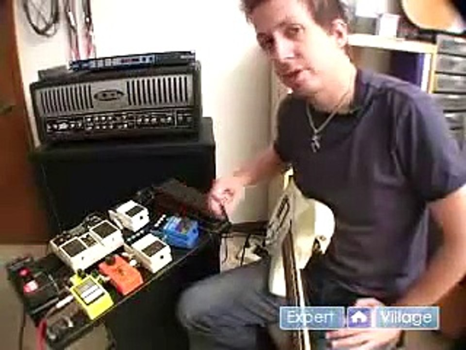 How to Use a Guitar Effect Pedal : Compressor Effects for the Electric Guitar