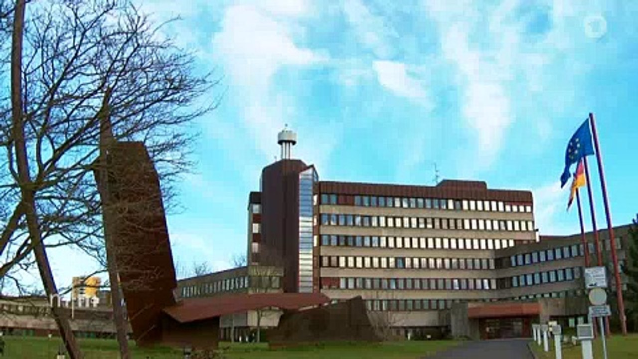 Sicherheit beim Geheimdienst: Wie arbeitet der Verfassungschutz? | ARD-Mittagsmagazin | Das Erste