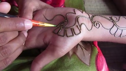 Arabic Mehndi Design For Hands - Simple Arabic Designs = 2