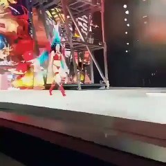 Kendall Jenner Victoria Secrets Show 2016