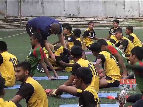 সুপার মক কাপ শেষ মুহূর্তের অনুশীলনে ব্যস্ত অনূর্ধ্ব-১৪ দলের ফুটবলাররা