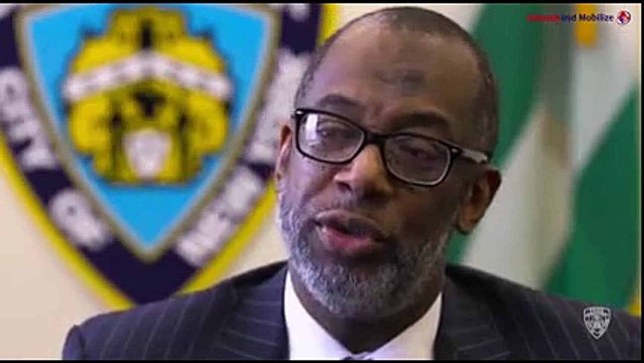 NYPD Has 900 Muslim Police Officers Helping Keep NY City Safe!