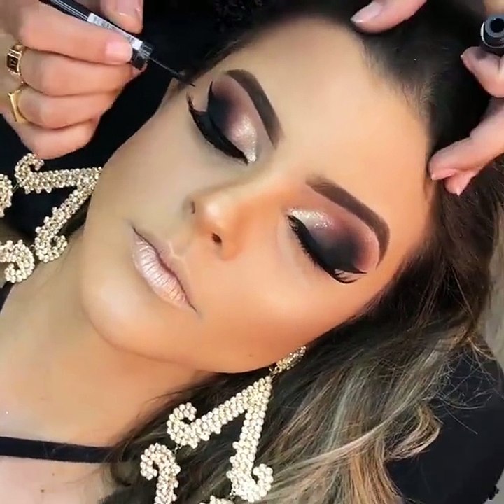 Make Up
