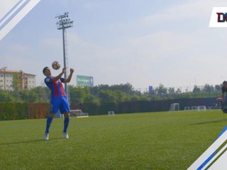 Suarez, Sanchez and El Sharaawy take on touch challenge