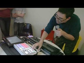 Kitchen Concert: Jamie Lidell performs "She Needs Me"