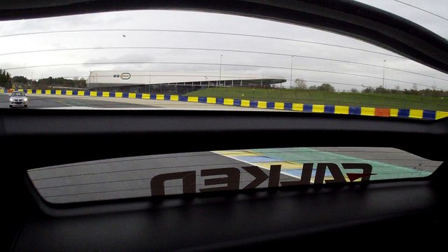 Honda Civic type R FK2 Falken Le Mans 2016/Mitsubishi Evo