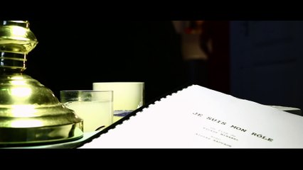 Je suis MON RÔLE 🎭 : La comédienne face à son reflet