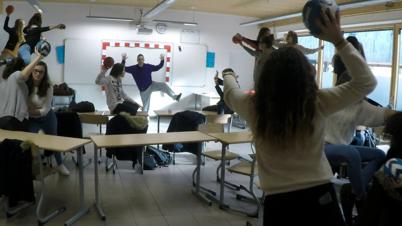 Concours FLASHMOB UNSS Championnat du monde de HANDBALL 2017 AS Collège Marcelle Baron - Héric - 44