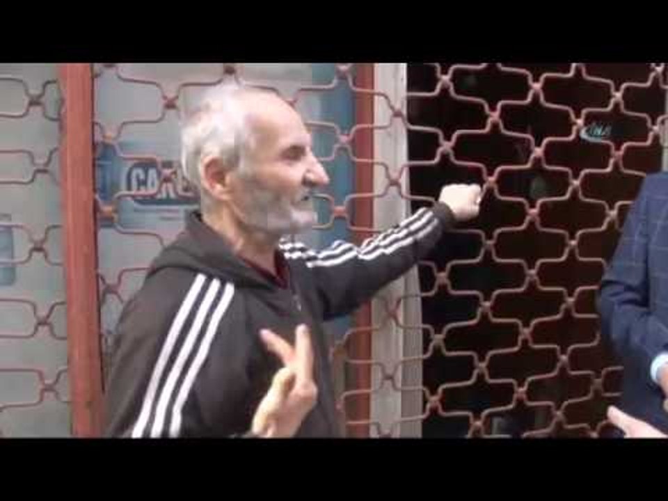 Şişli'de Bir Evden Bir Kamyon Dolusu Çöp Çıktı