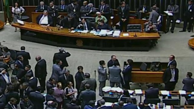 Força-tarefa da Lava Jato ameaça renunciar se proposta não for vetada