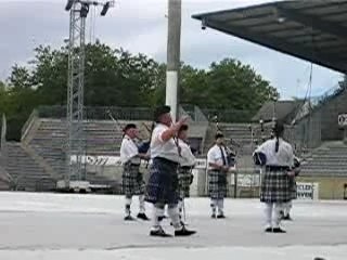 PARADE CELTE FIL 2006 PIPE BAND ECOSSE