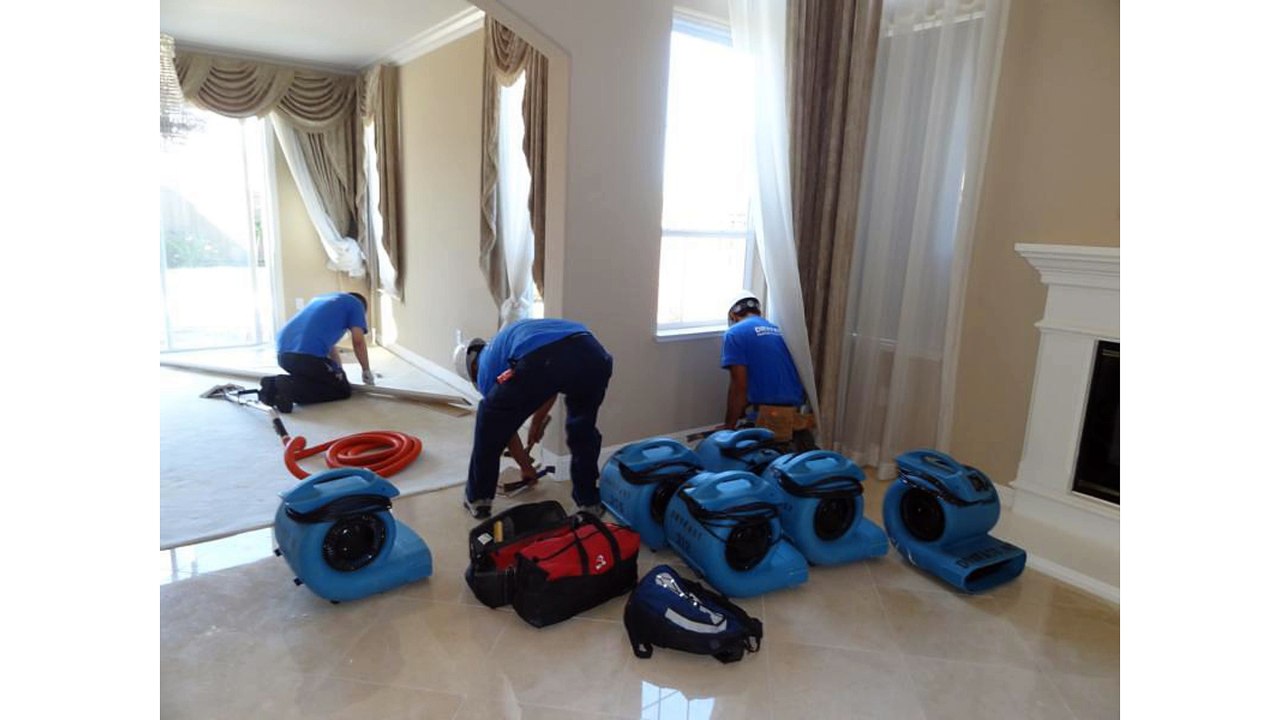 Water Damage Restoration Blackfoot - Why You Should Hire A Water Damage Restoration Company