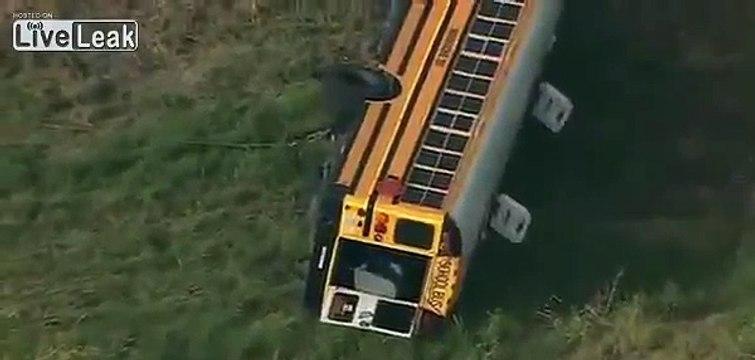 Texas school bus overturns, injuring at least 12 children