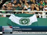 Más de mil brasileños honraron al Chapecoense en la Arena Condá