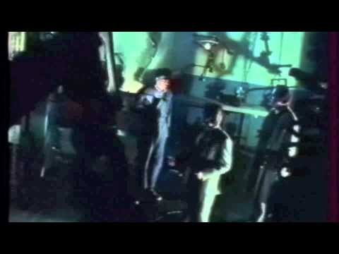 Publicité TV - Feu Vert La flaque d'huile - 1991