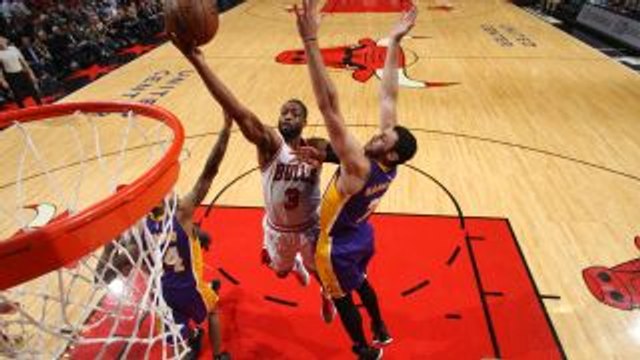 Move Of The Night: Dwyane Wade