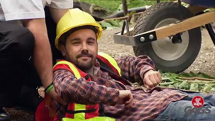 Construction Worker Sawed in Half - Just for Laughs Gags