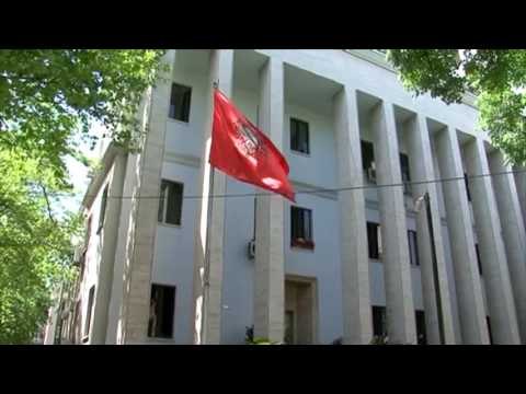 Report TV - Raporti/ Bllokohet rritja pagave për gjyqtarët, kusht Vetingu!