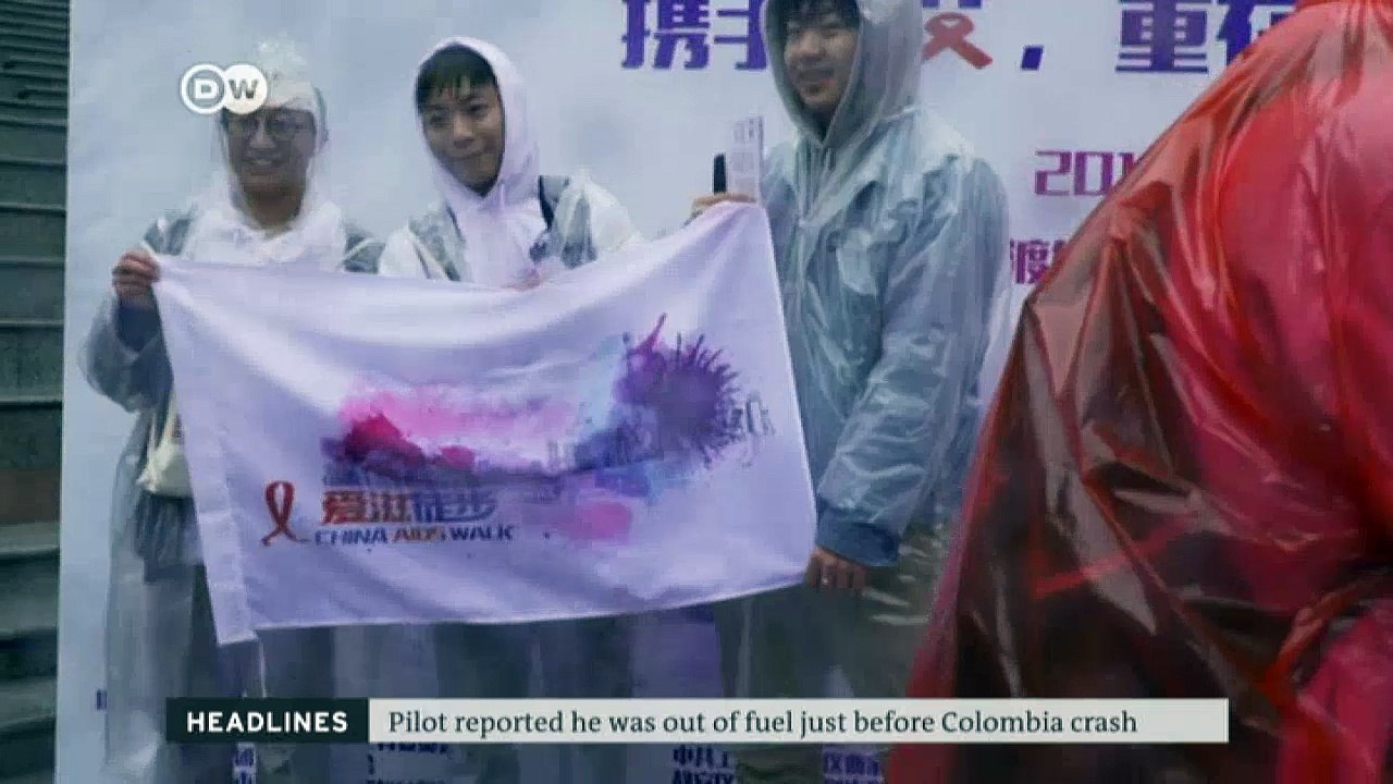 HIV: Taking risks to fight discrimination in China | DW News