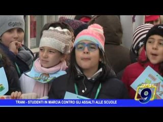 Trani | Studenti in marcia contro gli assalti alle scuole
