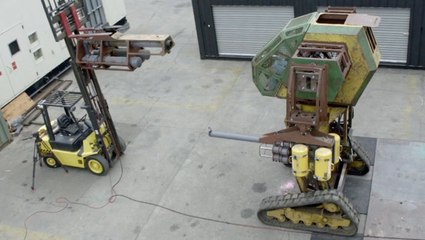 &apos;USA MegaBots Team&apos; Takes Aim At Its Own Defense Mech