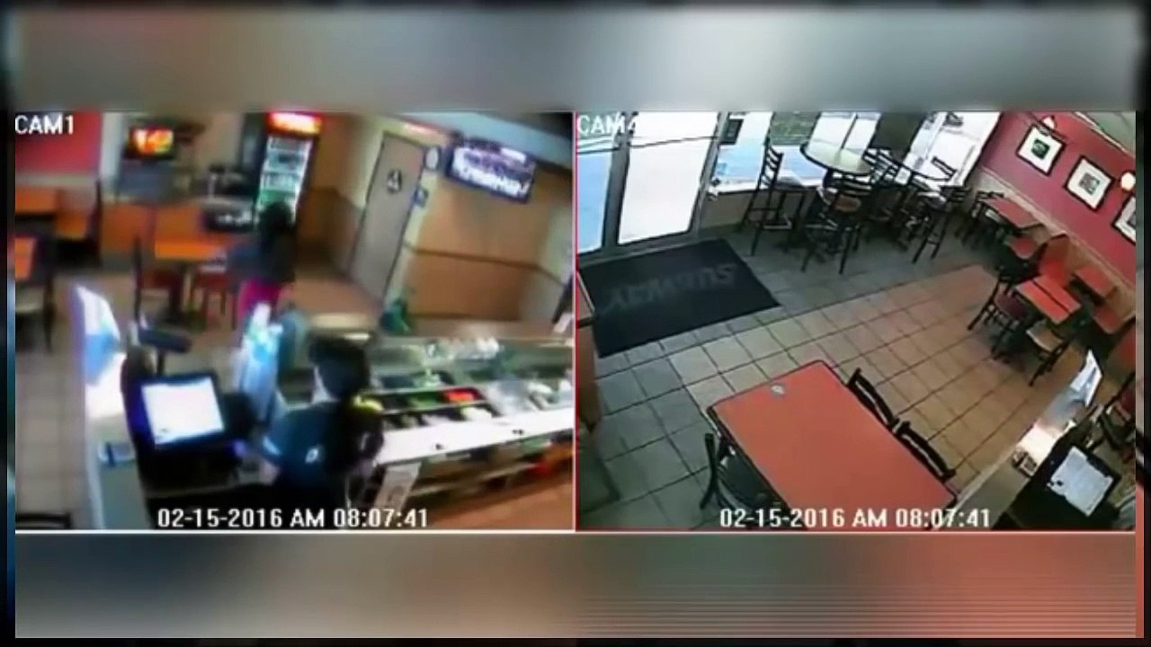 Mulher dá à LUZ no WC sozinha em 10min e abandona bebé! :O