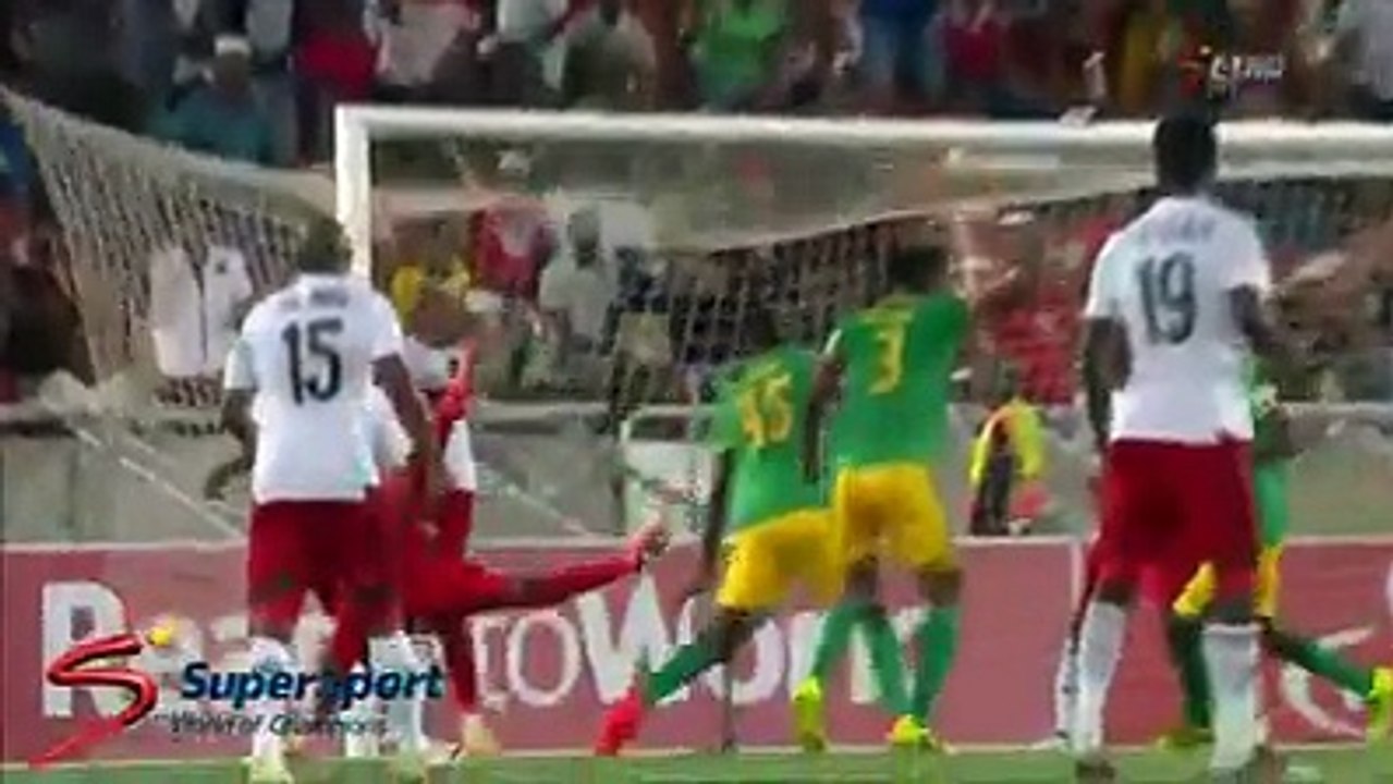 L'incroyable but de gardien du Baroka FC retourné acrobatique