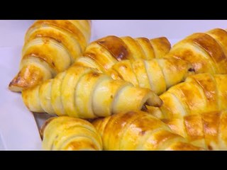 كرواسون التفاح بالكراميل | نجلاء الشرشابي