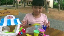 Đồ chơi trẻ em mở hộp đất nặn làm kem by Giai tri cho Be yeu