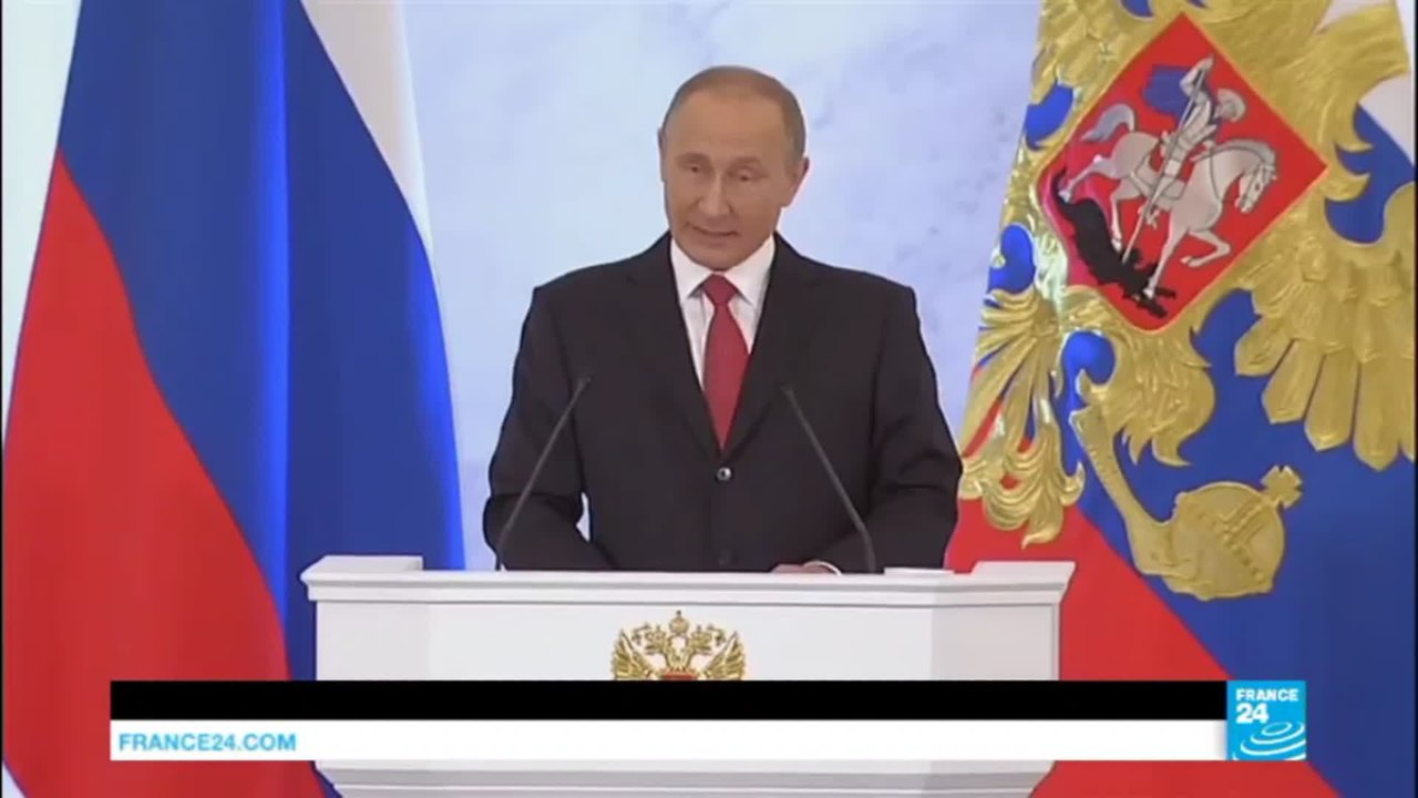 Russia: Vladimir Putin delivers "a message of openness" at state of the nation speech