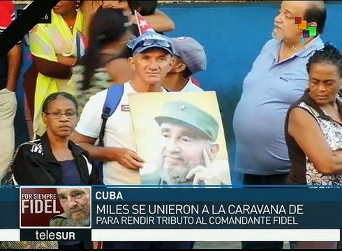Miles de cubanos salieron a las calles para honrar a Fidel Castro Ruz