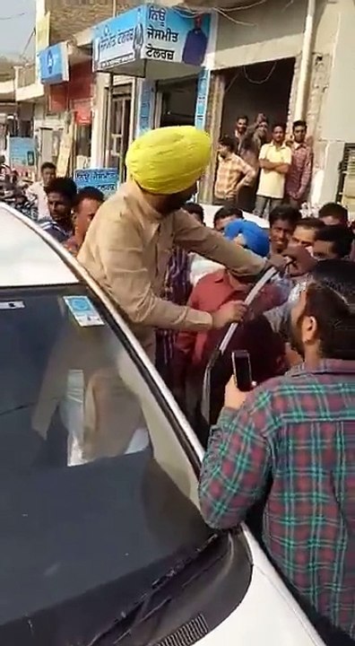 ਮੈਂ ਤਿਆਰ ਹਾਂ, ਮੈਦਾਨ 'ਚ ਵੀ ਆ ਕੇ ਖੜ੍ਹ ਗਿਆ । ਹੁਣ ਸੁਖਬੀਰ ਨੂੰ ਪੁੱਛੋ ਕਦ ਟੱਕਰੇਗਾ