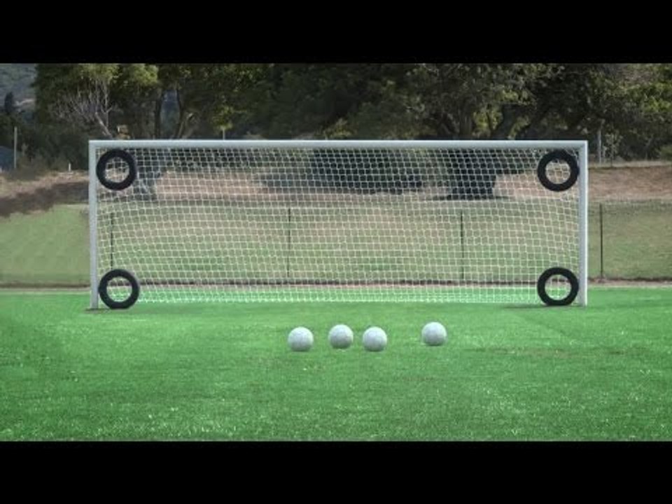 Le Défi 4 pneus de Pierre Ménès - Feu Vert (mai 2016)