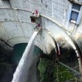 Wow Water discharge at the dam · Emergency water discharge from the dam Video