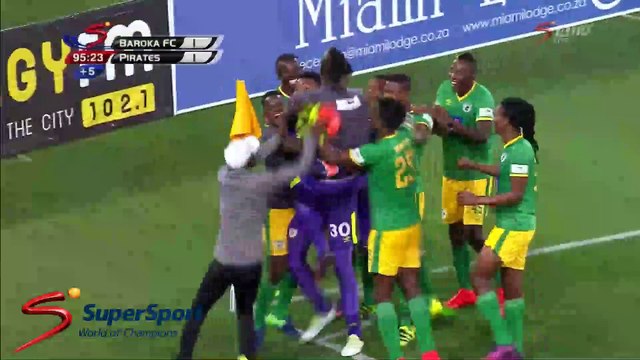 LE PLUS BEAU BUT DU MONDE D'UN GARDIEN retourné acrobatique derniere minute gool best on the word incroyable super magnifique