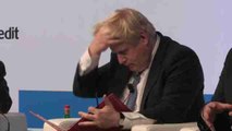 Johnson asegura que Reino Unido continuará luchando con Europa frente al EI