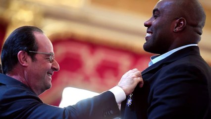 François Hollande renonce