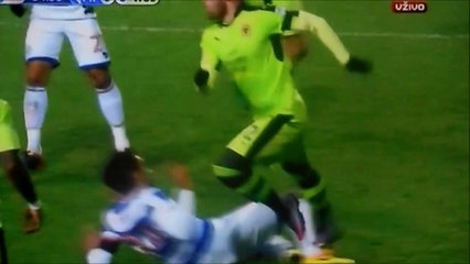 James Perch Sent Off For Second Yellow vs Wolves!