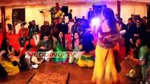 Pakistani Wedding Mehndi Night Dance Tera Yahan Koi Naheen HD