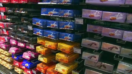 Nestle says it will cut sugar in chocolate by 40%