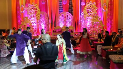 Best Mehndi Dance 2014 - Zaid and Anza - Surprise Groom Performance