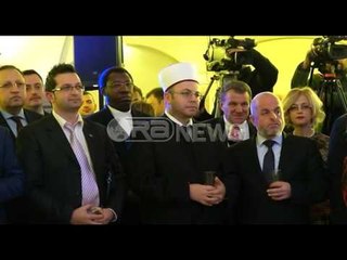 Ora News –  Meta: Shqipëria nuk i ka zbatuar ligjet për të drejtat e njeriut