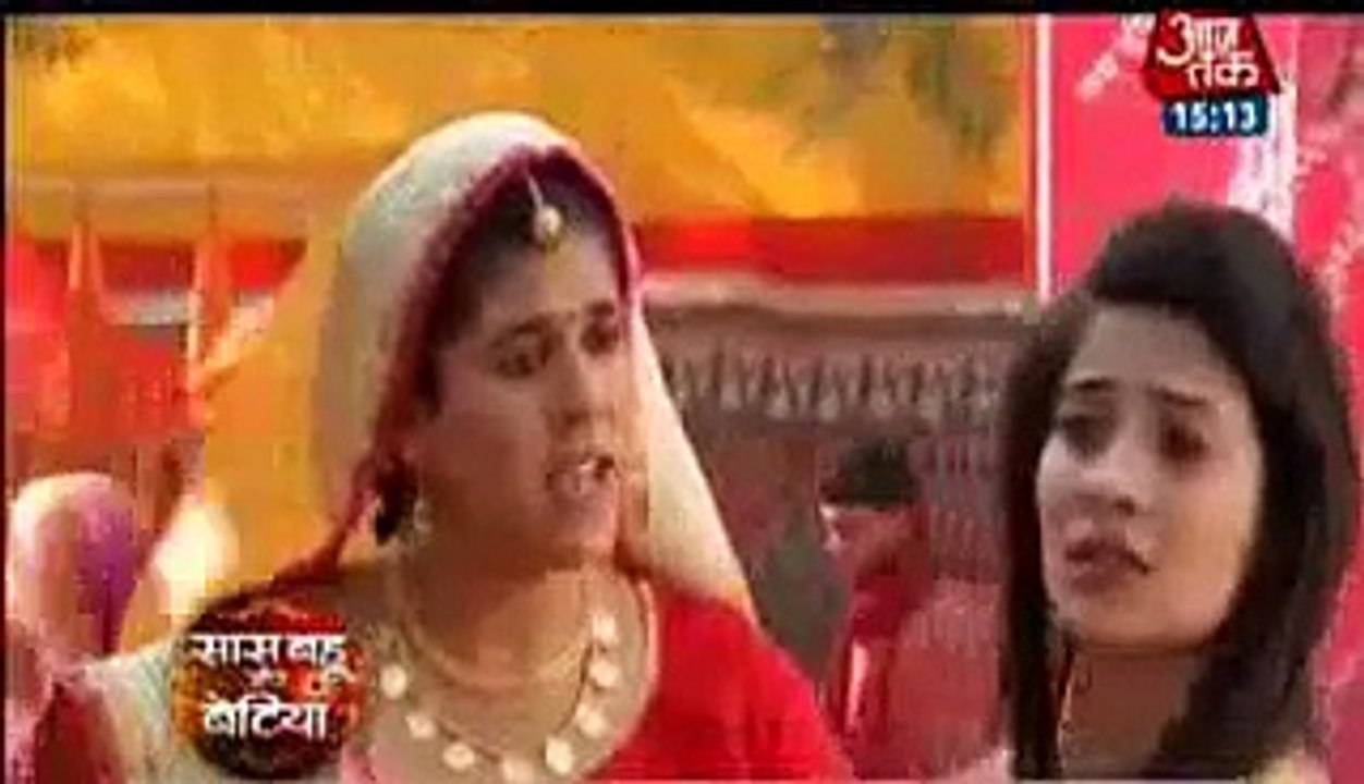 Gayu Ne Diya Kartik Ka Saath-2nd December 2016-Yeh Rishta Kya Kehlata Hai (2)
