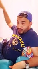 Un marocain parle Season 2 : Episode 5 La Crise Des Jupe (Inzegane)